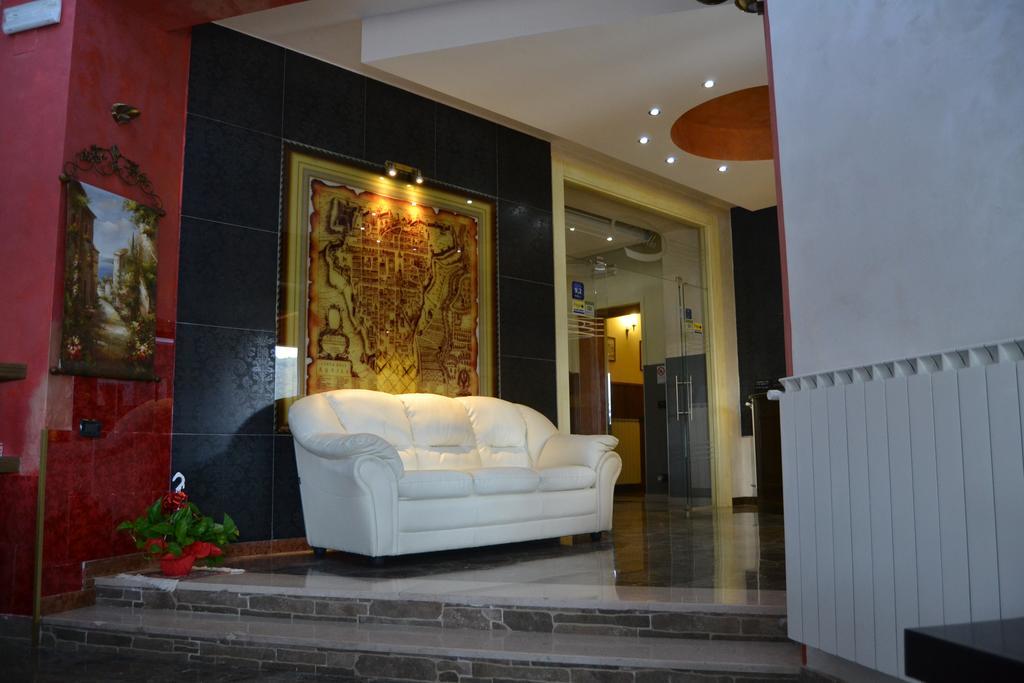 La Villa Guest House Capitignano Buitenkant foto